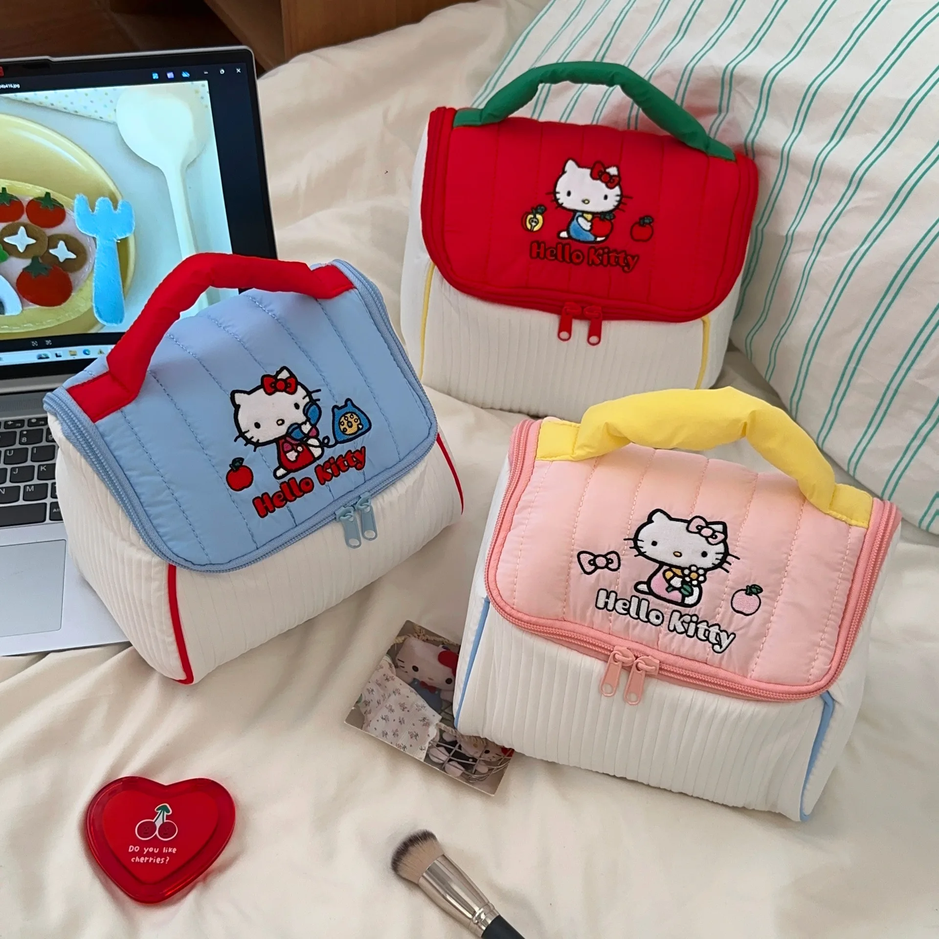 Cartoon Pattern Simple Cute Hut Handbag Girls Large Capacity Cosmetic Organizer Portable Handheld Travel Toiletry Bag Give Gifts
Cartoon Pattern Simple Cute Hut Handbag Girls Large Capacity Cosmetic Organizer Portable Handheld Travel Toiletry Bag Give Gifts