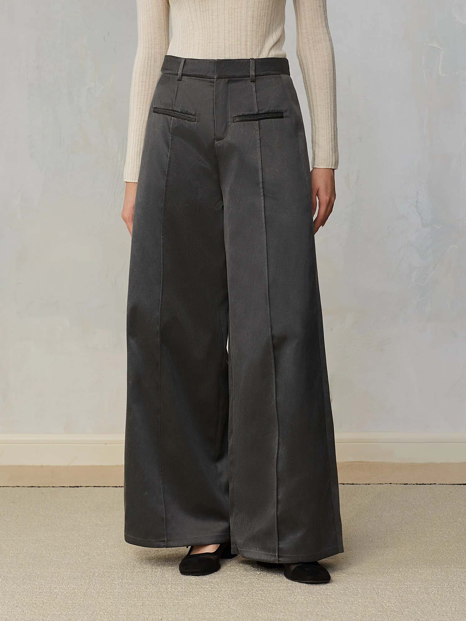 Оригинальные китайские брюки-костюмные штаны с широкими штанинами, плотной тканью, эффектом выцветания, высокой талией, длинные, из смесового хлопка и полиэстера.
Оригинальные китайские брюки-костюмные штаны с широкими штанинами, плотной тканью, эффектом выцветания, высокой талией, длинные, из смесового хлопка и полиэстера.