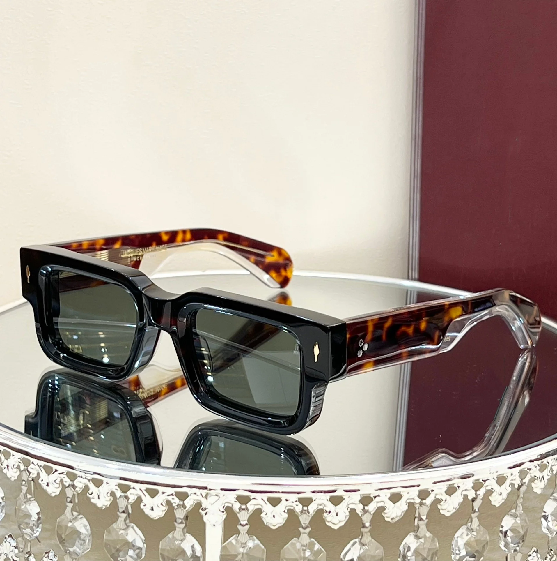 Fashion JMM ASCARI Thick Acetate Original Durable Vintage Retro Cool Women Men UV400 Protection With Case Punk Sunglasses
Fashion JMM ASCARI Thick Acetate Original Durable Vintage Retro Cool Women Men UV400 Protection With Case Punk Sunglasses
