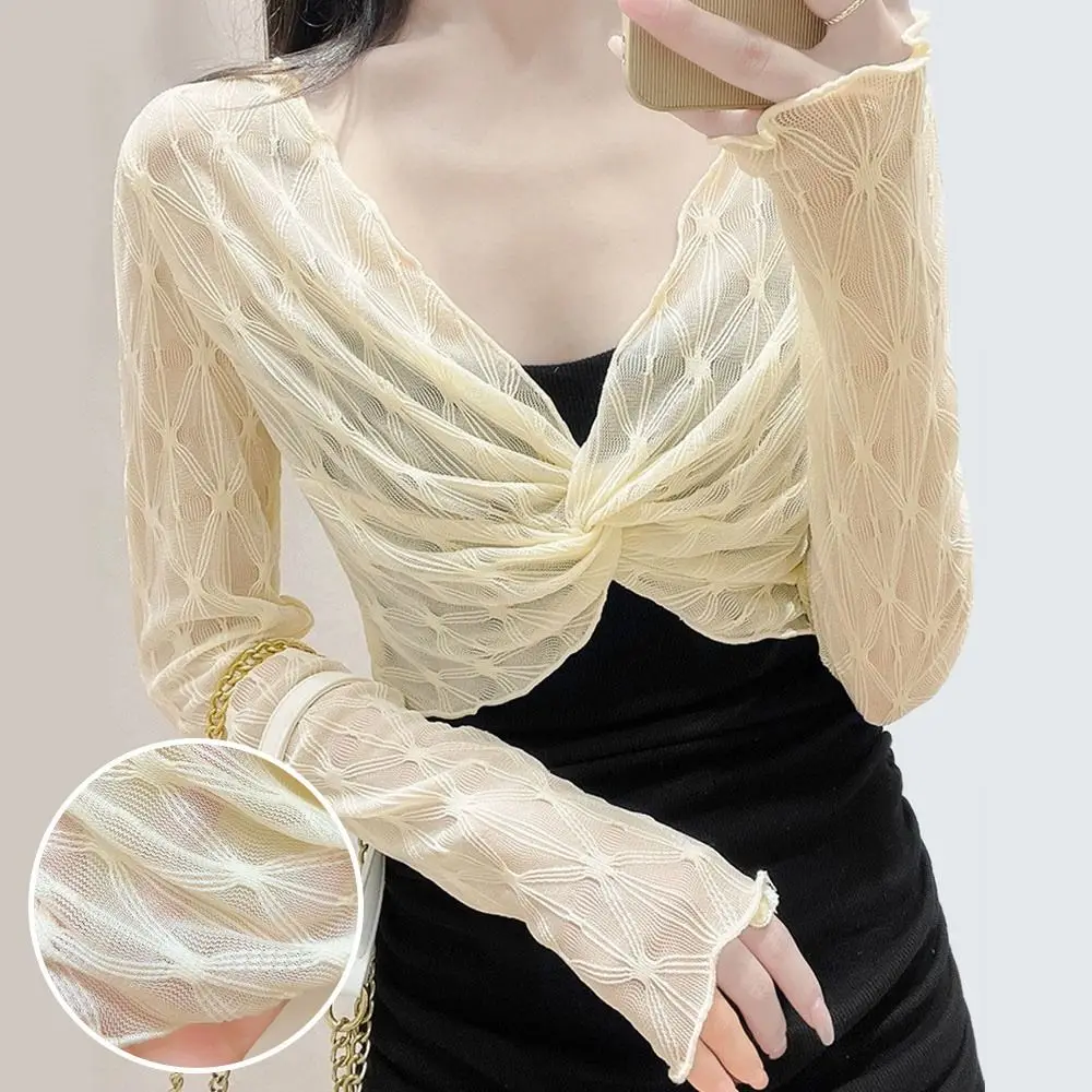 New Thin Mesh Shawl Long Sleeved Chic Tank Top Sun Protection Wood Ear Edge Lace Top Women Clothing
New Thin Mesh Shawl Long Sleeved Chic Tank Top Sun Protection Wood Ear Edge Lace Top Women Clothing