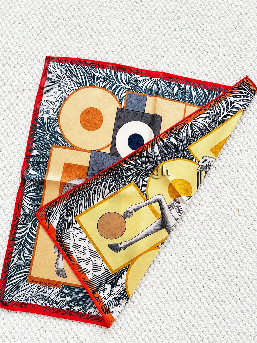 ab Faced Print Scarf Silk Twill Scarfs 53cm Women Hand-Rolled Bandanas Luxury Designers Bag Neck Accessories Lady Gift Horse
ab Faced Print Scarf Silk Twill Scarfs 53cm Women Hand-Rolled Bandanas Luxury Designers Bag Neck Accessories Lady Gift Horse