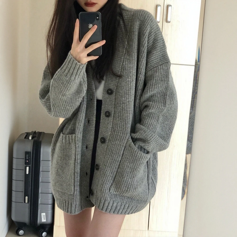 Женский японский свитер средней длины, однотонное пальто, осенне-зимний мягкий восковый вязаный кардиган, молочная одежда в стиле ретро
Женский японский свитер средней длины, однотонное пальто, осенне-зимний мягкий восковый вязаный кардиган, молочная одежда в стиле ретро