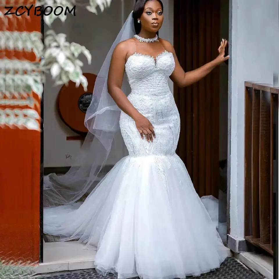 White Garden Lace Appliques Mermaid African Wedding Dresses 2023 Sleeveless Halter Neck Court Train Tulle Bridal Gowns For Women
White Garden Lace Appliques Mermaid African Wedding Dresses 2023 Sleeveless Halter Neck Court Train Tulle Bridal Gowns For Women