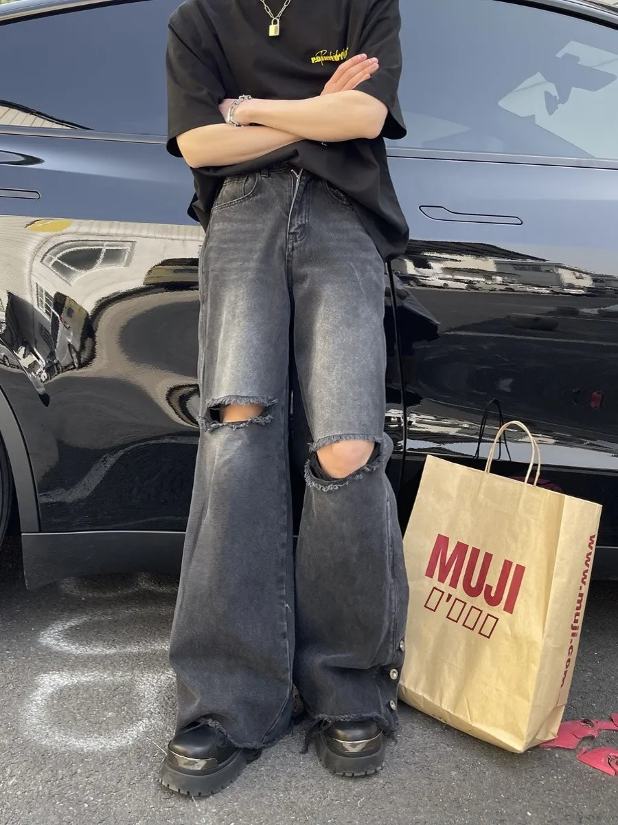 Американские ретро-джинсы прямого кроя с высокой талией, мужские и женские, длинные брюки, уличный стиль, джинсы из денима с оригинальным дизайном, повседневная одежда
Американские ретро-джинсы прямого кроя с высокой талией, мужские и женские, длинные брюки, уличный стиль, джинсы из денима с оригинальным дизайном, повседневная одежда