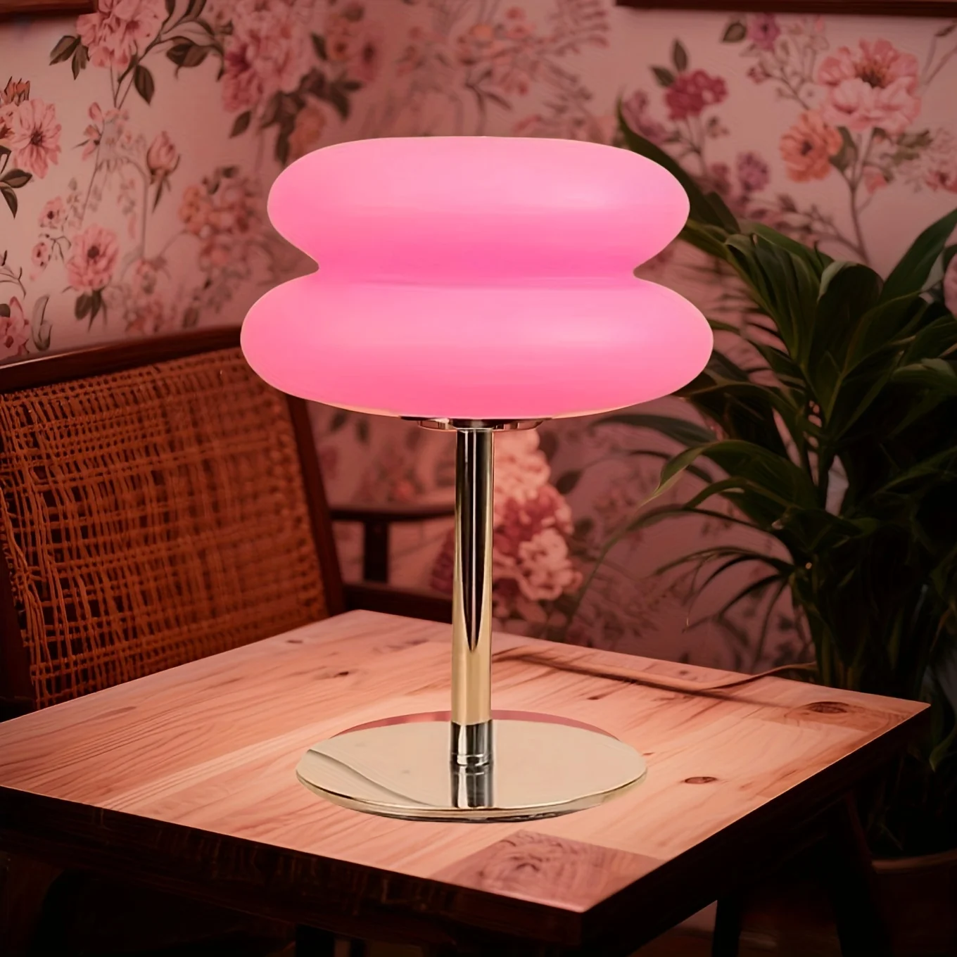 Bedroom Mushroom Lamp, USB Powered, 3-Color Changing Light, Medieval Glass Table Lamp, Dimmable Vintage Egg Tart Bedside Light
Bedroom Mushroom Lamp, USB Powered, 3-Color Changing Light, Medieval Glass Table Lamp, Dimmable Vintage Egg Tart Bedside Light