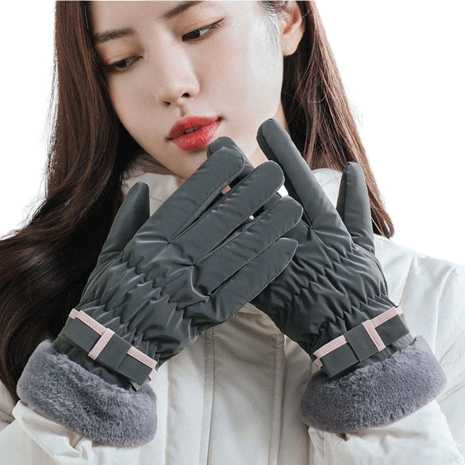 Woman Riding Windproofed Gloves Thick Soft Fleece Cuff Anti-slip Water Resistant Design for Cold Weather Outdoor Skiing
Woman Riding Windproofed Gloves Thick Soft Fleece Cuff Anti-slip Water Resistant Design for Cold Weather Outdoor Skiing