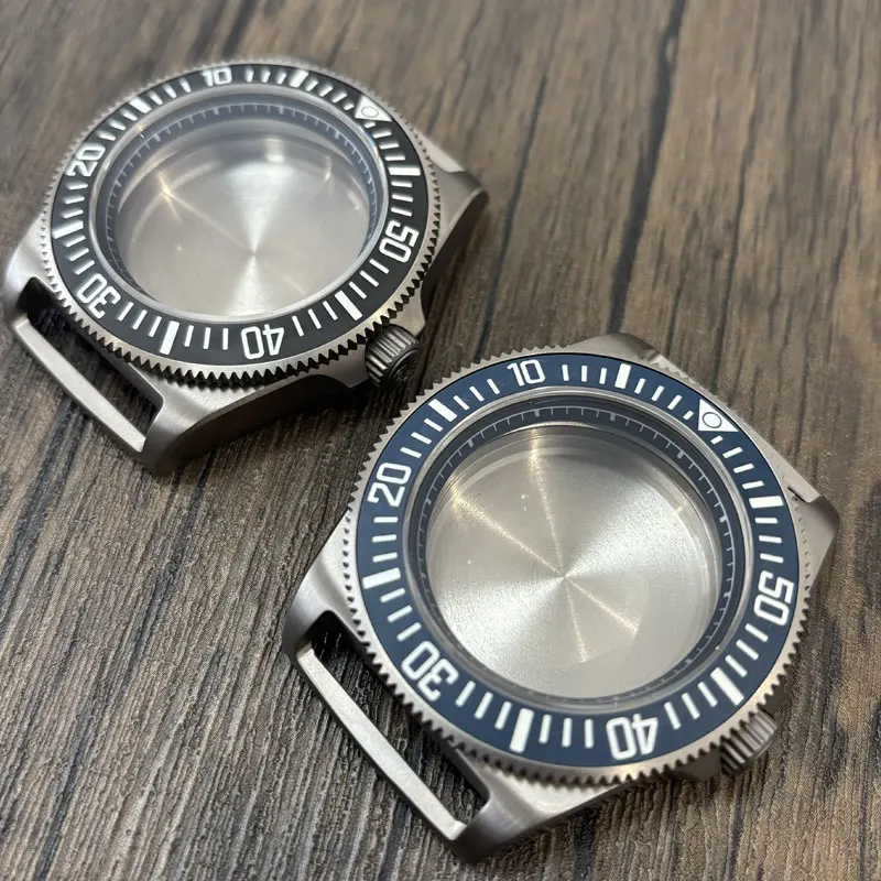 Tactical Frog 42mm Titanium Diver Watch Case Bid-directional Rotating Aluminum Bezel Sapphire Glass Fit For NH35/36 Movement
Tactical Frog 42mm Titanium Diver Watch Case Bid-directional Rotating Aluminum Bezel Sapphire Glass Fit For NH35/36 Movement
