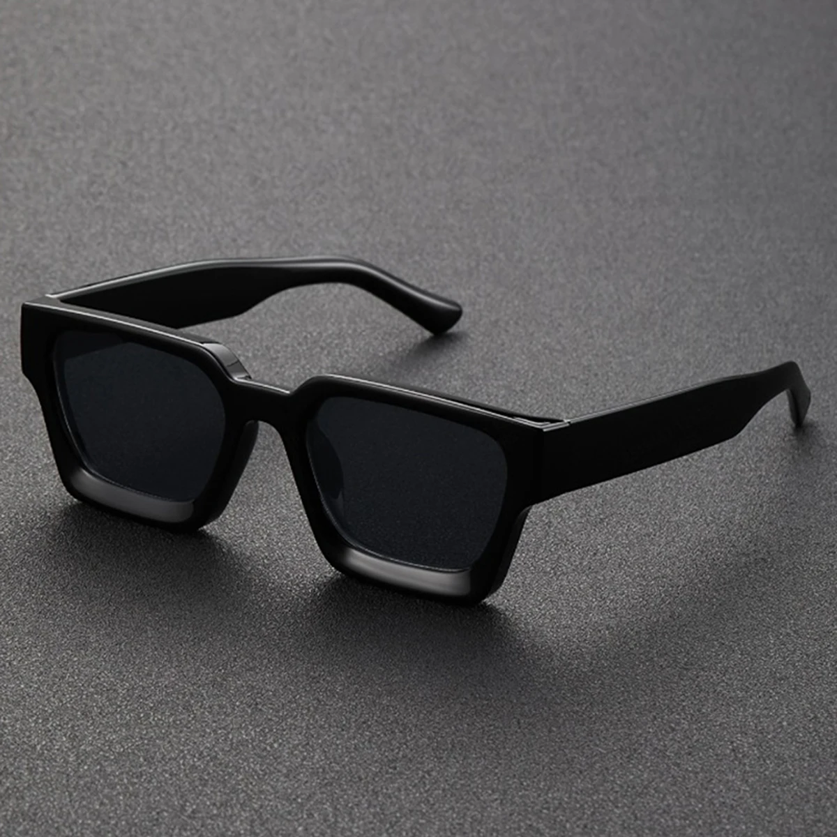 1PC Unisex Plastic Fashion Square Frame Sunglasses For Street Photography And Beach Trips Driving Accessories
1PC Unisex Plastic Fashion Square Frame Sunglasses For Street Photography And Beach Trips Driving Accessories
