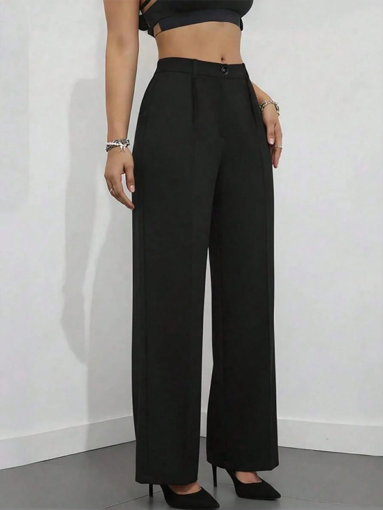 Женские брюки с высокой талией, прямые, широкие, минималистичные, повседневные, офисные, черные
Женские брюки с высокой талией, прямые, широкие, минималистичные, повседневные, офисные, черные