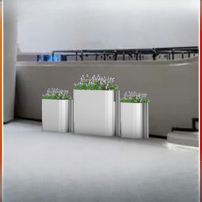 Flower boxes are placed at the entrance of the shop square, stainless steel flower beds are combined with planting troughs
Flower boxes are placed at the entrance of the shop square, stainless steel flower beds are combined with planting troughs