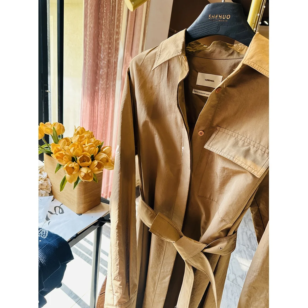 Edition Solitary Piece Khaki Skirt Style Coat Dress Excellent Tailoring Commuter Style Long Sleeve Collar Coat
Edition Solitary Piece Khaki Skirt Style Coat Dress Excellent Tailoring Commuter Style Long Sleeve Collar Coat