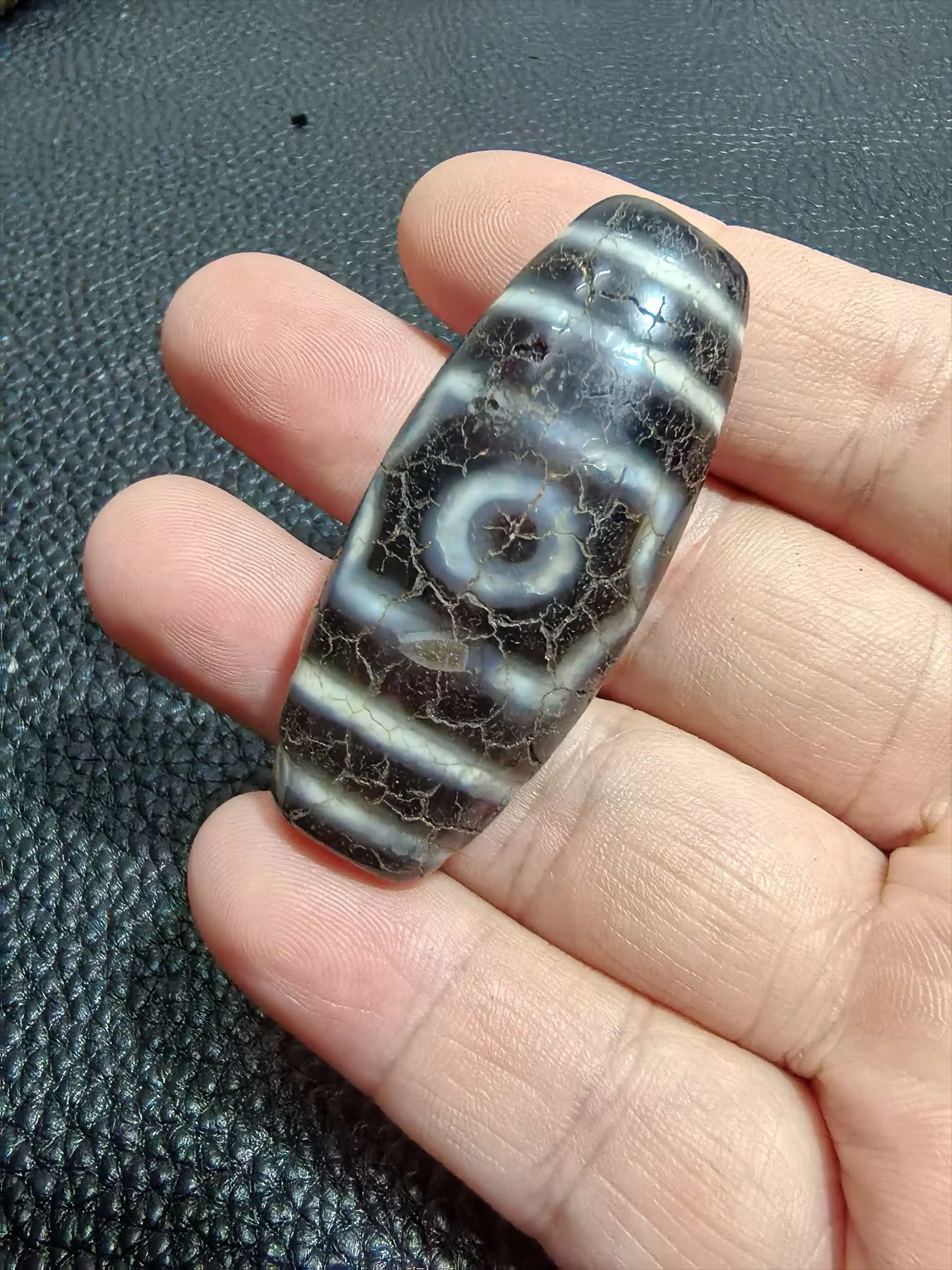 Товары премиум-класса, натуральный агат, старые потертые вены, амулет с 3 глазами, ретро-сделай сам, для изготовления браслетов и ожерелья
Товары премиум-класса, натуральный агат, старые потертые вены, амулет с 3 глазами, ретро-сделай сам, для изготовления браслетов и ожерелья