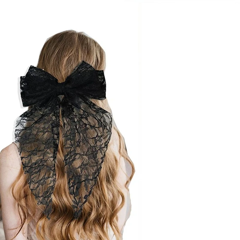 Elegant Lace Bow, A Sweet and Lovely Hair Accessory for Spring and Summer, Exudes A Refined and Elegant Temperament
Elegant Lace Bow, A Sweet and Lovely Hair Accessory for Spring and Summer, Exudes A Refined and Elegant Temperament