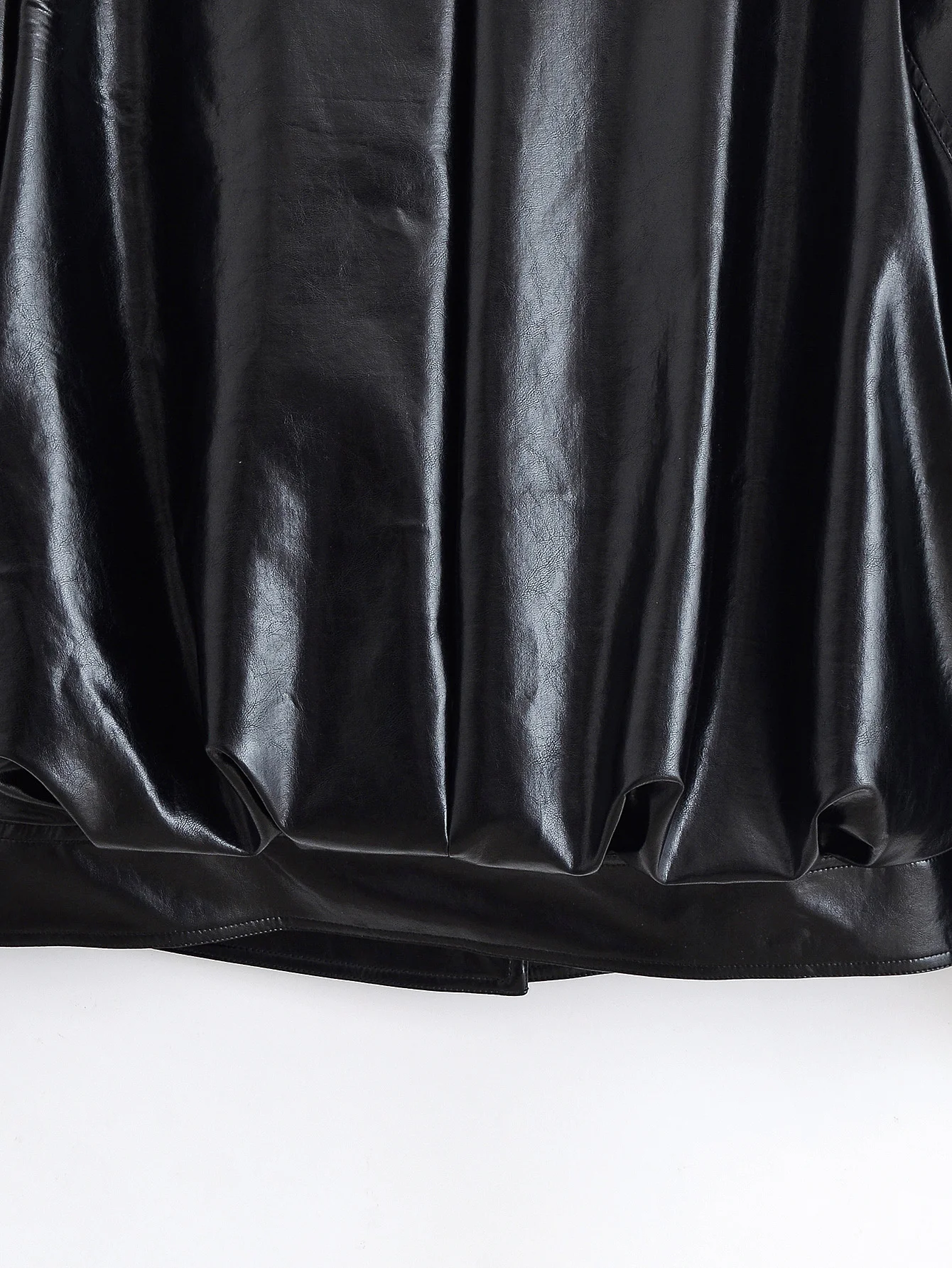 HH женский элегантный кожаный пиджак в стиле ретро с отложным воротником, женский осенний однотонный тонкий пиджак на одной пуговице с шикарными карманами
HH женский элегантный кожаный пиджак в стиле ретро с отложным воротником, женский осенний однотонный тонкий пиджак на одной пуговице с шикарными карманами