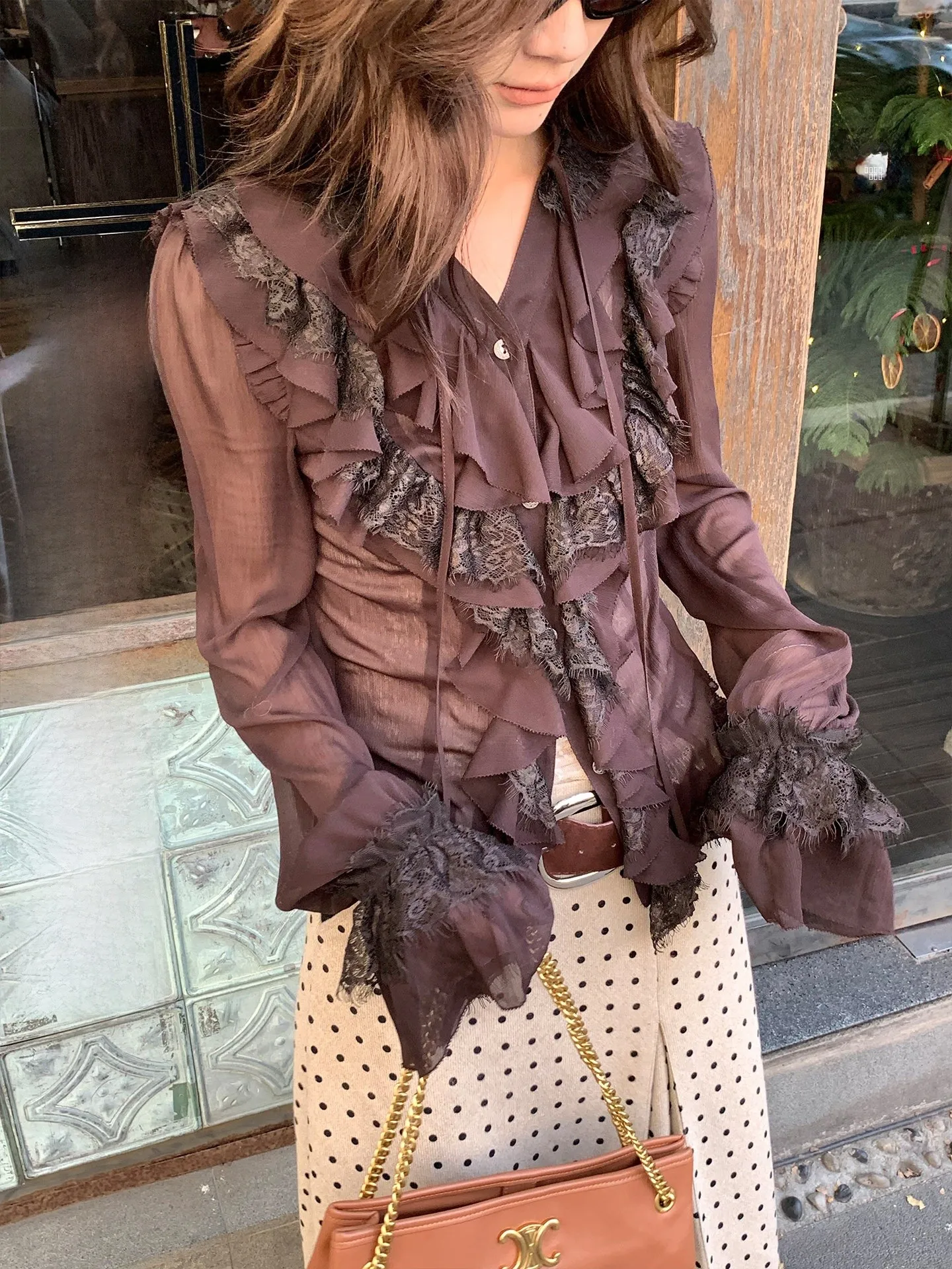 Retro Sle Women's Long Sve irt V-Ne Lace Splicing Loose Fit Multi-Layer Top Breathable Polyester Comfortable Skin-Fr...
Retro Sle Women's Long Sve irt V-Ne Lace Splicing Loose Fit Multi-Layer Top Breathable Polyester Comfortable Skin-Fr...