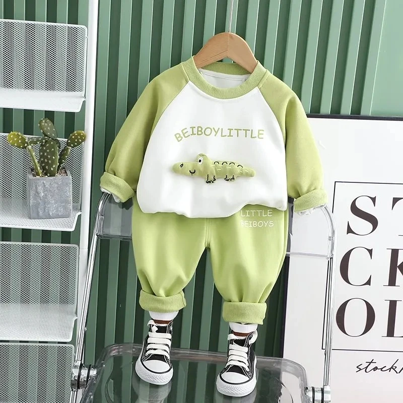 Children's Spring and Autumn Set 2023 New Boys' Clothing Baby Fashionable Long Sleeve Sweater Pants Two Piece Set
Children's Spring and Autumn Set 2023 New Boys' Clothing Baby Fashionable Long Sleeve Sweater Pants Two Piece Set