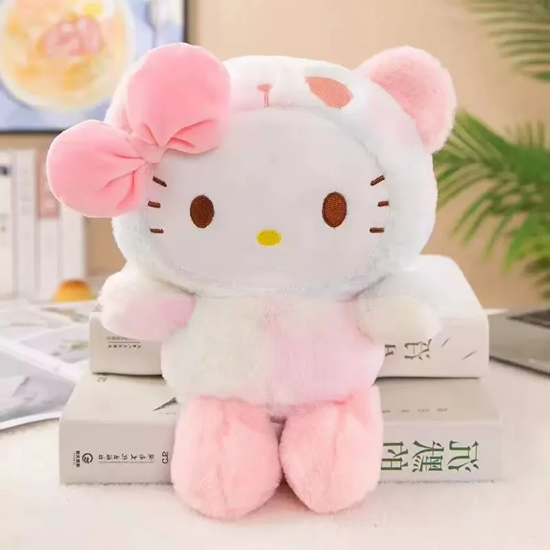 Плюшевые игрушки Sanrio 25 см: Hello Kitty, Kuromi, My Melody, Cinnamoroll. Мягкие аниме-куклы, подушки-плюши, рождественский подарок, декор.
Плюшевые игрушки Sanrio 25 см: Hello Kitty, Kuromi, My Melody, Cinnamoroll. Мягкие аниме-куклы, подушки-плюши, рождественский подарок, декор.