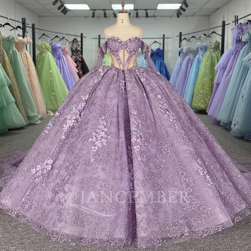 Lilac Shiny Princess Quinceanera Dresses Off Shoulder Sequin Applique Flower Beads Tull Sweet 16 Dress Ball Gown Vestidos 15 De
Lilac Shiny Princess Quinceanera Dresses Off Shoulder Sequin Applique Flower Beads Tull Sweet 16 Dress Ball Gown Vestidos 15 De