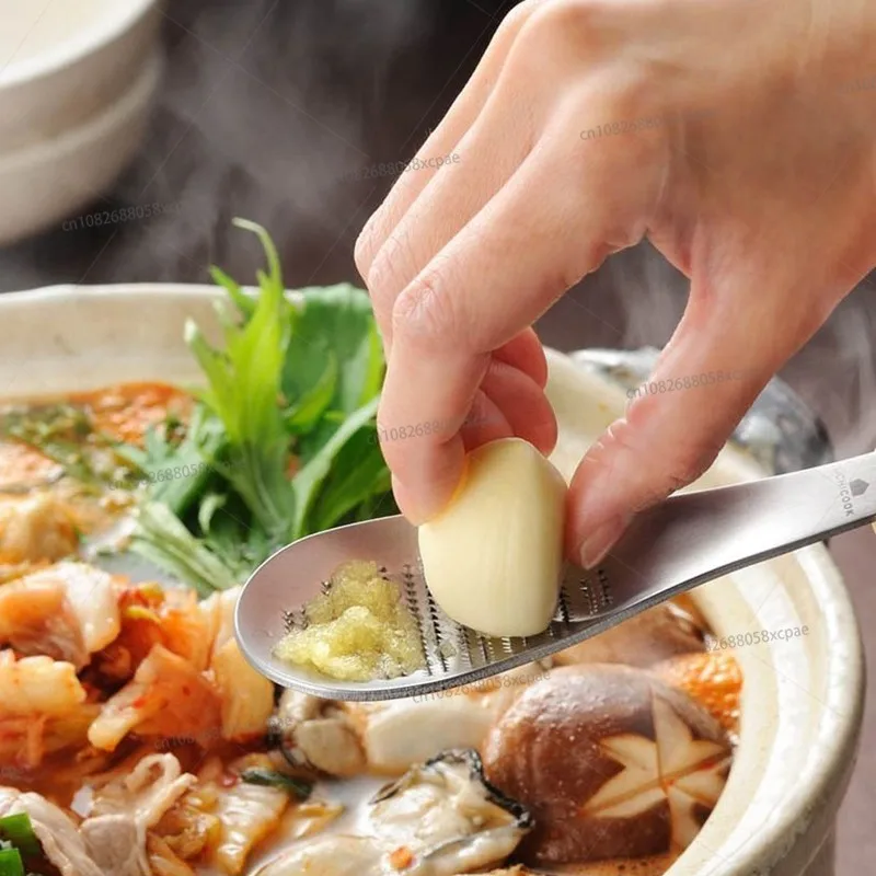Острая и долговечная ложка для измельчения из нержавеющей стали, ложка для измельчения имбиря, чесночной пасты и приправ
Острая и долговечная ложка для измельчения из нержавеющей стали, ложка для измельчения имбиря, чесночной пасты и приправ