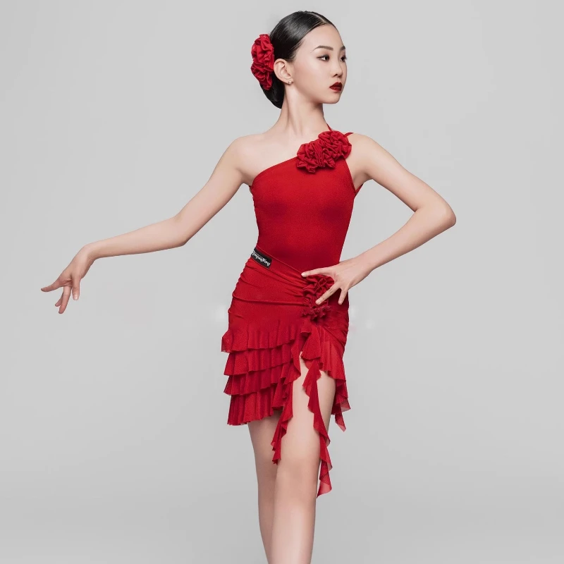 Women's Spring Summer New Latin Dance Dress, Plus Size Sexy Red Ballroom Tango Performance Costume
Women's Spring Summer New Latin Dance Dress, Plus Size Sexy Red Ballroom Tango Performance Costume