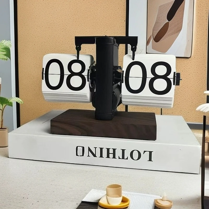 Flipping Clock with Page Turning Automatically for Modern Home Decoration Full of Sense of Technology
Flipping Clock with Page Turning Automatically for Modern Home Decoration Full of Sense of Technology