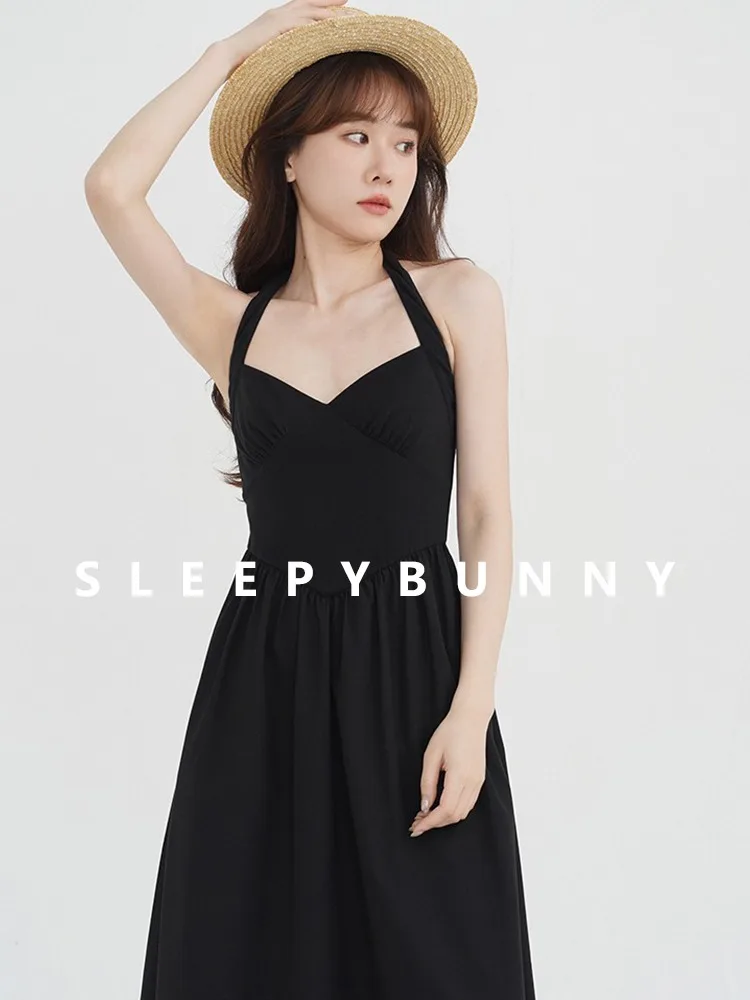 Elegant Halter Neck A-Line Dress Women French Sleeveless Slim Fit Maxi Dress New Draped Design Solid Color Long Sundress Outfit
Elegant Halter Neck A-Line Dress Women French Sleeveless Slim Fit Maxi Dress New Draped Design Solid Color Long Sundress Outfit