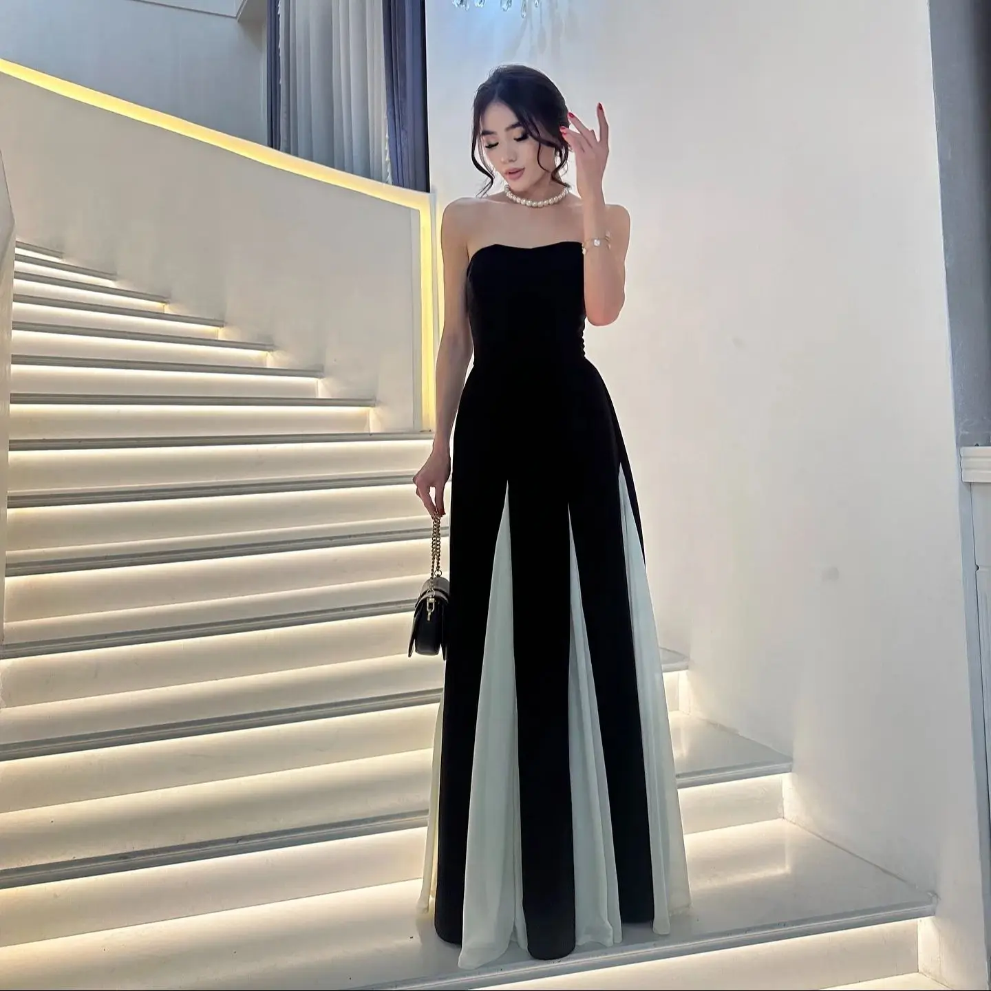 Aenyrst Elegant Saudi Strapless Black Prom Gown Women's Spliced Off Shoulder Party Evening Dress Floor Length Special Occasion
Aenyrst Elegant Saudi Strapless Black Prom Gown Women's Spliced Off Shoulder Party Evening Dress Floor Length Special Occasion