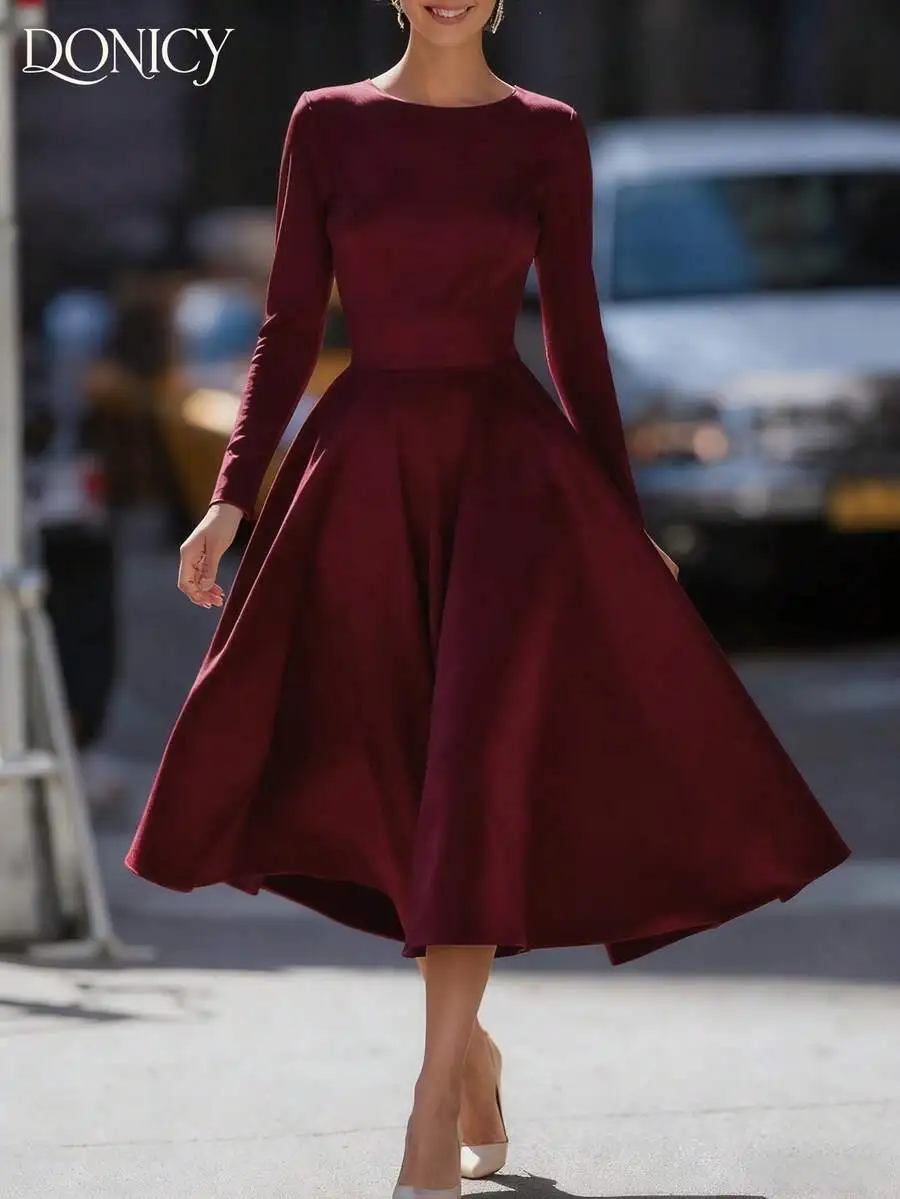 Elegant Women Solid Color Round Neck Long Sleeve A-Line Midi Dress Casual Business Commuter
Elegant Women Solid Color Round Neck Long Sleeve A-Line Midi Dress Casual Business Commuter