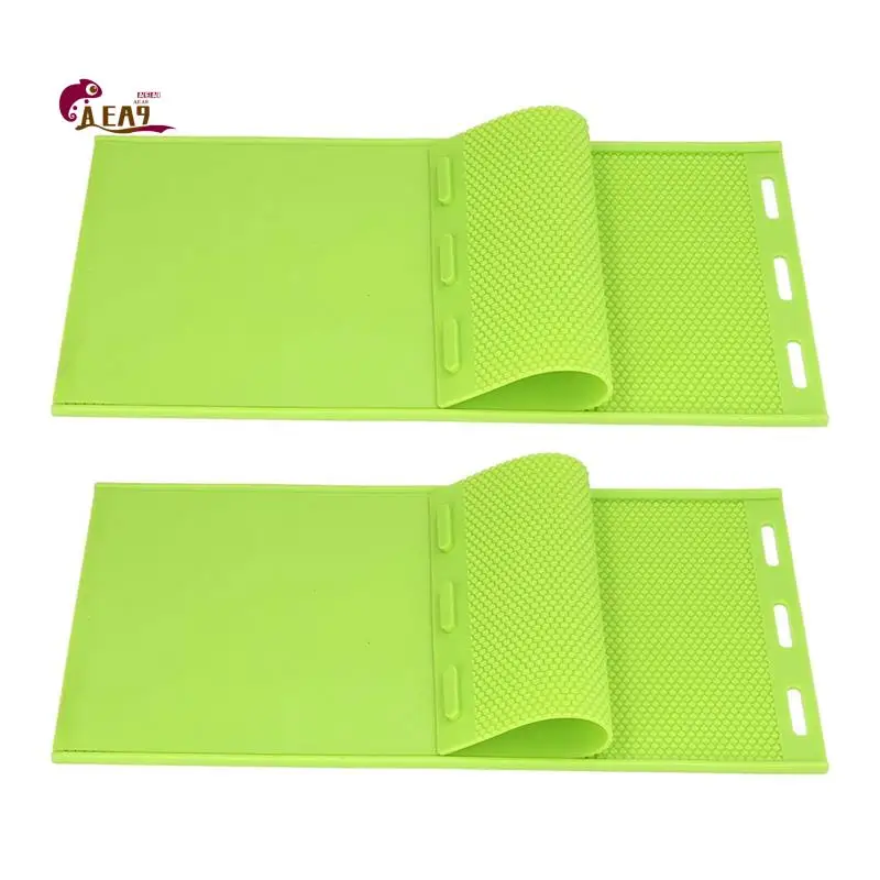 AEA9-5.4Mm Silicone Beeswax Sheet Mold, Beeswax Foundation Stamper Mold Beekeeping Equipment Nest Foundation Easy To Use Green
AEA9-5.4Mm Silicone Beeswax Sheet Mold, Beeswax Foundation Stamper Mold Beekeeping Equipment Nest Foundation Easy To Use Green