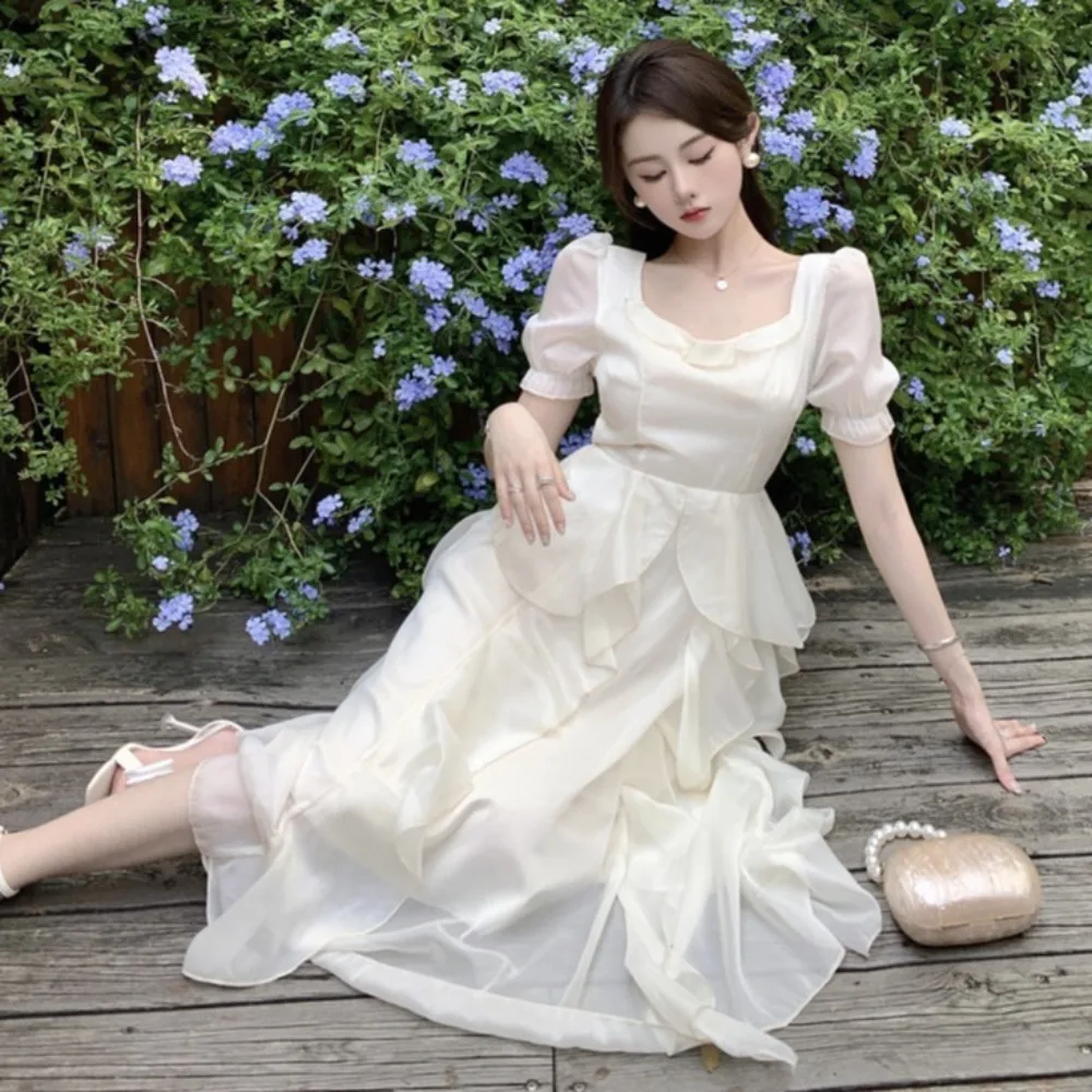 White Chiffon Dress Women Puff Sleeve High Waist A- Line Fairy Dress Ruffles Square Collar Tassel Mesh Dress Wedding
White Chiffon Dress Women Puff Sleeve High Waist A- Line Fairy Dress Ruffles Square Collar Tassel Mesh Dress Wedding