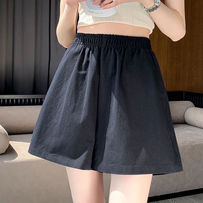 Lucyever Summer Shorts for Women Solid Color Casual Loose Wide Leg Short Pants Woman All-Match Simple Beach Shorts Female 2024
Lucyever Summer Shorts for Women Solid Color Casual Loose Wide Leg Short Pants Woman All-Match Simple Beach Shorts Female 2024