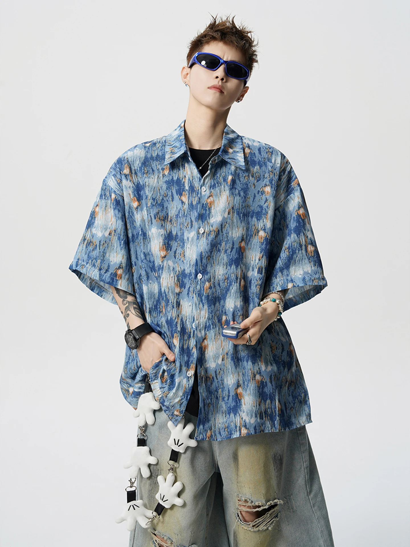 Cleanfit Ice Silk Flower Men's Shirt Short Sleeve Loose Casual Beachwear Breathable Sun Protection Summer New Style
Cleanfit Ice Silk Flower Men's Shirt Short Sleeve Loose Casual Beachwear Breathable Sun Protection Summer New Style