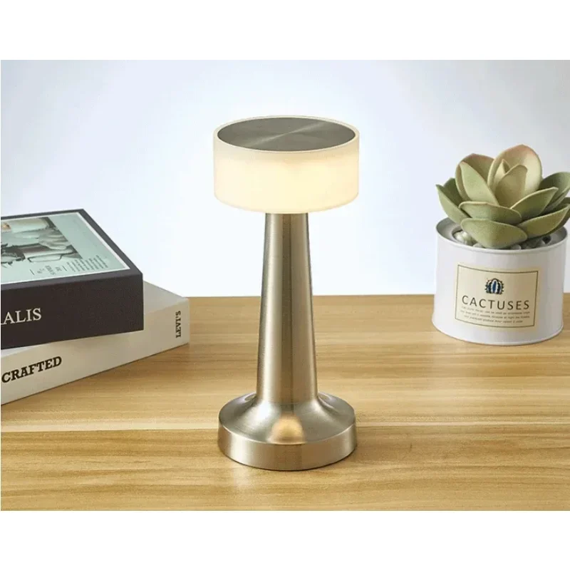 yyhcYYHCModern Luxury Table Lamp Eye Protection Reading Desk Lamp Mushroom Bedside LED Table Lampyyhc
yyhcYYHCModern Luxury Table Lamp Eye Protection Reading Desk Lamp Mushroom Bedside LED Table Lampyyhc