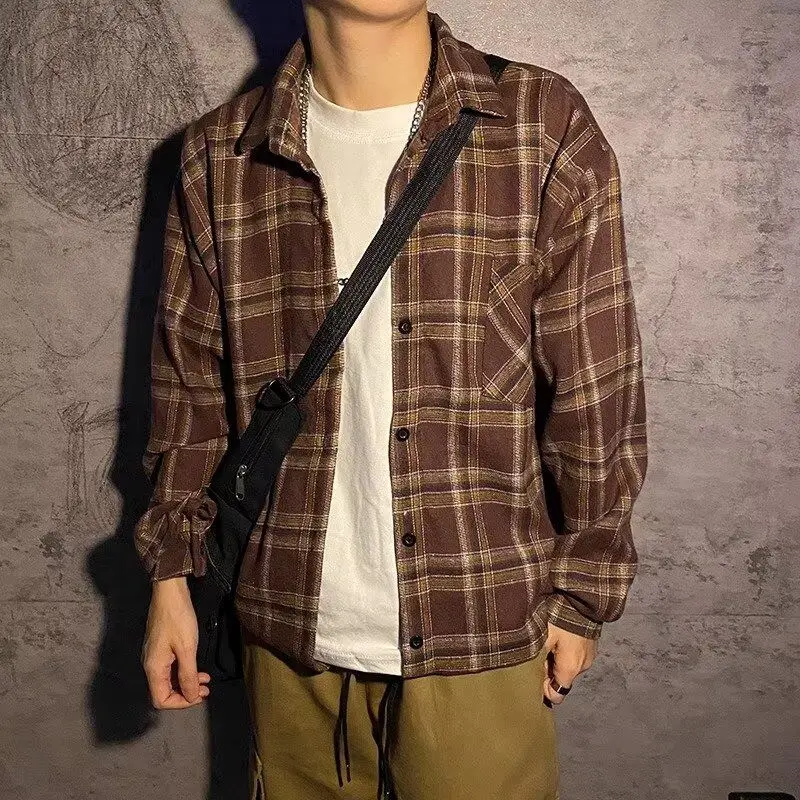 Гонконг Sle Plaid Long Sve irt Мужское весенне-осеннее пальто Haome High-End Sensation Модное японское весеннее пальто для внутренней одежды
Гонконг Sle Plaid Long Sve irt Мужское весенне-осеннее пальто Haome High-End Sensation Модное японское весеннее пальто для внутренней одежды