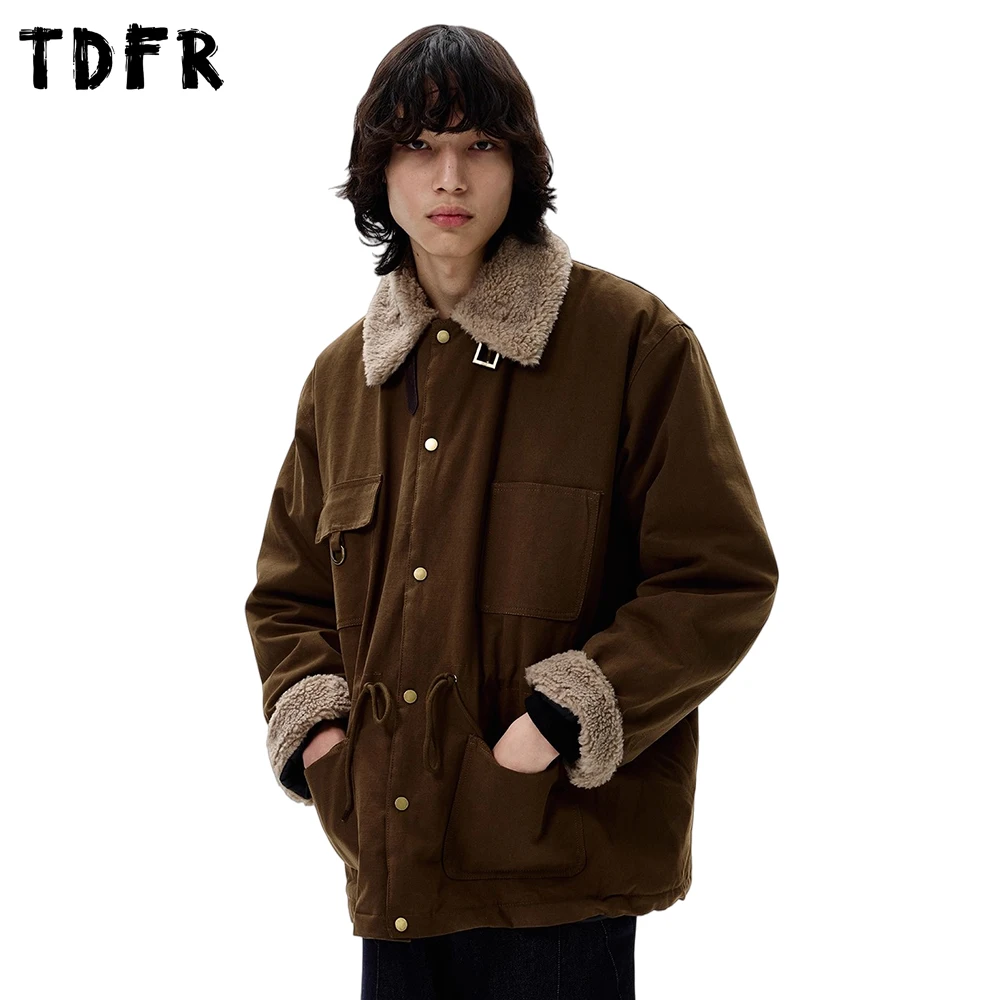 Sherpa Cargo Padded Jacket Mens Multi-Pocket Winter Retro Safari Style Spliced Lapel Long Sleeve Thick Quilted Jacket Man
Sherpa Cargo Padded Jacket Mens Multi-Pocket Winter Retro Safari Style Spliced Lapel Long Sleeve Thick Quilted Jacket Man