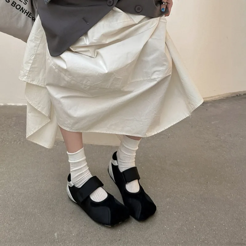 New Women's Mary Jane Shoes Fashion Square Head Casual Shoes for Woman Exquisite Ballet Sneakers Designer Shoes Zapatos De Mujer
New Women's Mary Jane Shoes Fashion Square Head Casual Shoes for Woman Exquisite Ballet Sneakers Designer Shoes Zapatos De Mujer