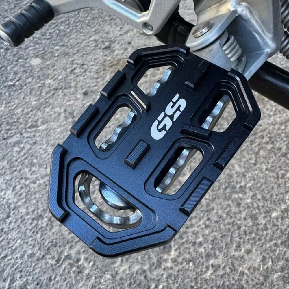 For BMW R1200GS G310GS S1000XR Motorcycle Billet Wide Foot Pegs Pedals Rest Footpegs R1200 G310 GS 2013~2022 2023 2024 S1000 XR
For BMW R1200GS G310GS S1000XR Motorcycle Billet Wide Foot Pegs Pedals Rest Footpegs R1200 G310 GS 2013~2022 2023 2024 S1000 XR