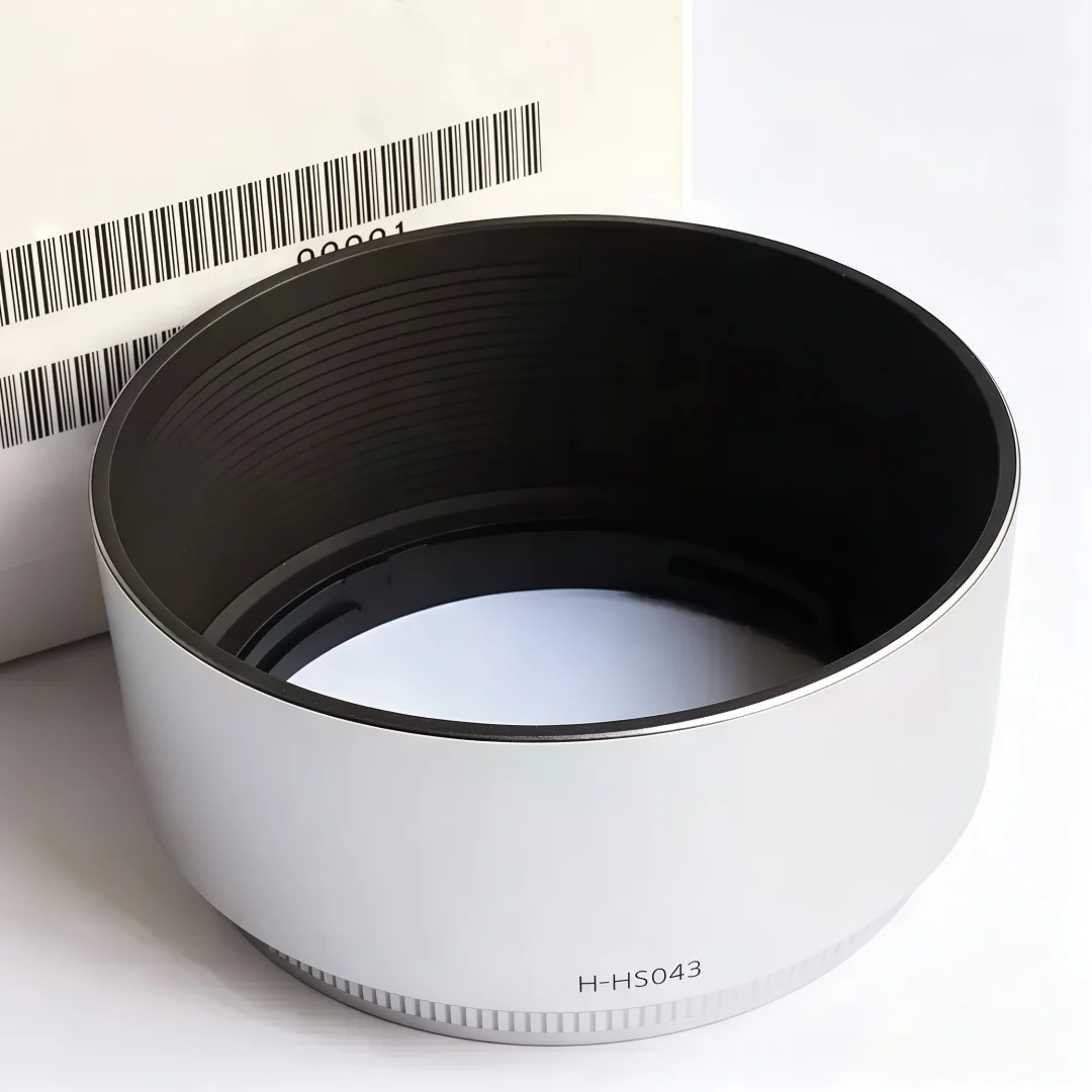 Original Lens Hood Replacement for Panasonic LUMIX G 42.5mm f/1.7 H‑S043 Portrait Lens
Original Lens Hood Replacement for Panasonic LUMIX G 42.5mm f/1.7 H‑S043 Portrait Lens
