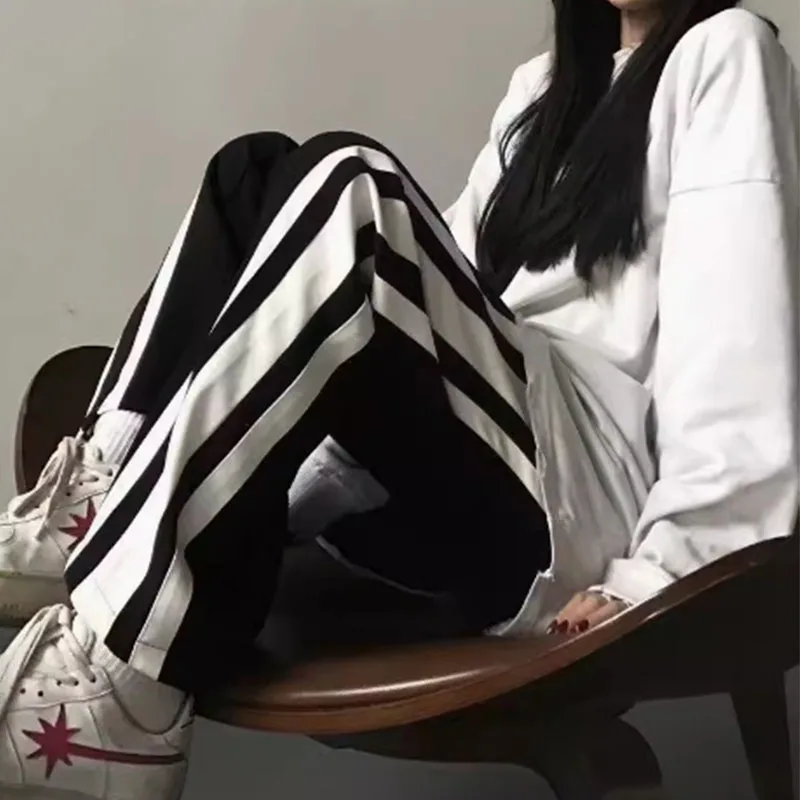 2024 new trendy Wrinkled marble multi pocket casual paratrooper work pants 2024 new retro loose straight leg hanging pants
2024 new trendy Wrinkled marble multi pocket casual paratrooper work pants 2024 new retro loose straight leg hanging pants