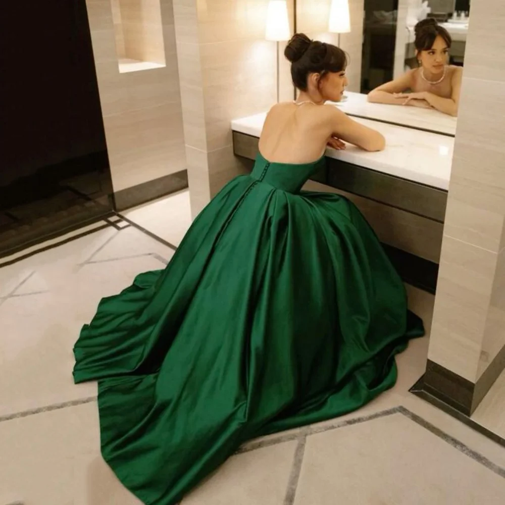 Prom Dresses Elegant Simple A Line Customized Sleeveless Party Gowns Strapless Evening Dress Backless Vestido De Novia
Prom Dresses Elegant Simple A Line Customized Sleeveless Party Gowns Strapless Evening Dress Backless Vestido De Novia