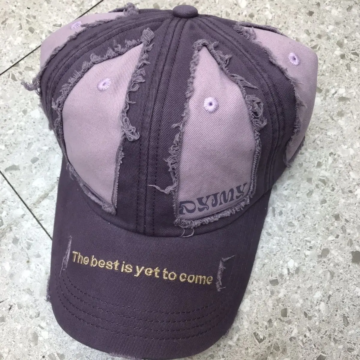 Новые стираные старые дыры, обновленная версия, дизайн двухслойных отверстий, модная бейсболка, шляпа в стиле хип-хоп, спортивная пара
Новые стираные старые дыры, обновленная версия, дизайн двухслойных отверстий, модная бейсболка, шляпа в стиле хип-хоп, спортивная пара