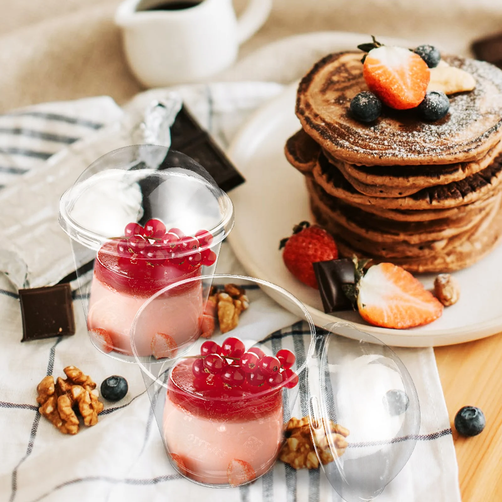 Isolation Dessert Cups Set Clear Plastic Mugs with Lids Bulk for Ice Cream Cake Snacks Display Storage Home Restaurant Use
Isolation Dessert Cups Set Clear Plastic Mugs with Lids Bulk for Ice Cream Cake Snacks Display Storage Home Restaurant Use