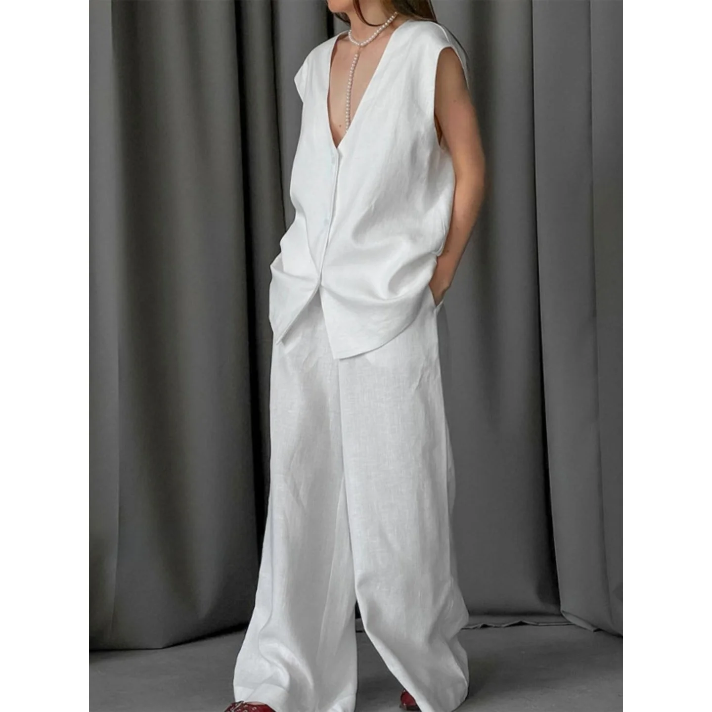 Loose Cotton Linen V-Neck Sleeveless Vest Pants Two-Piece Set Casual Outfit Women's Spring Season Winter Collection
Loose Cotton Linen V-Neck Sleeveless Vest Pants Two-Piece Set Casual Outfit Women's Spring Season Winter Collection