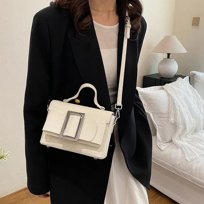 New high-end texture women's chain strap crossbody bag, fashionable party handbag, outdoor leisure travel shoulder bag
New high-end texture women's chain strap crossbody bag, fashionable party handbag, outdoor leisure travel shoulder bag
