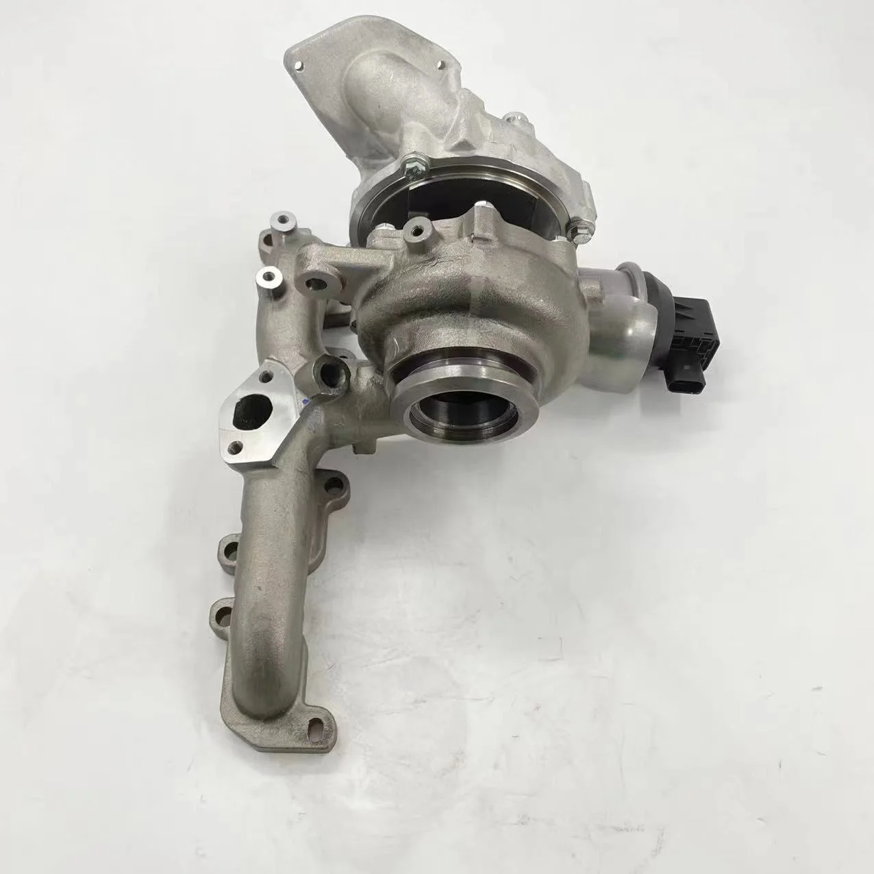 Turbocharger for Audi VW Skoda 2.0 TDI 125kw CBBB 03L253056C 03L253019K
Turbocharger for Audi VW Skoda 2.0 TDI 125kw CBBB 03L253056C 03L253019K