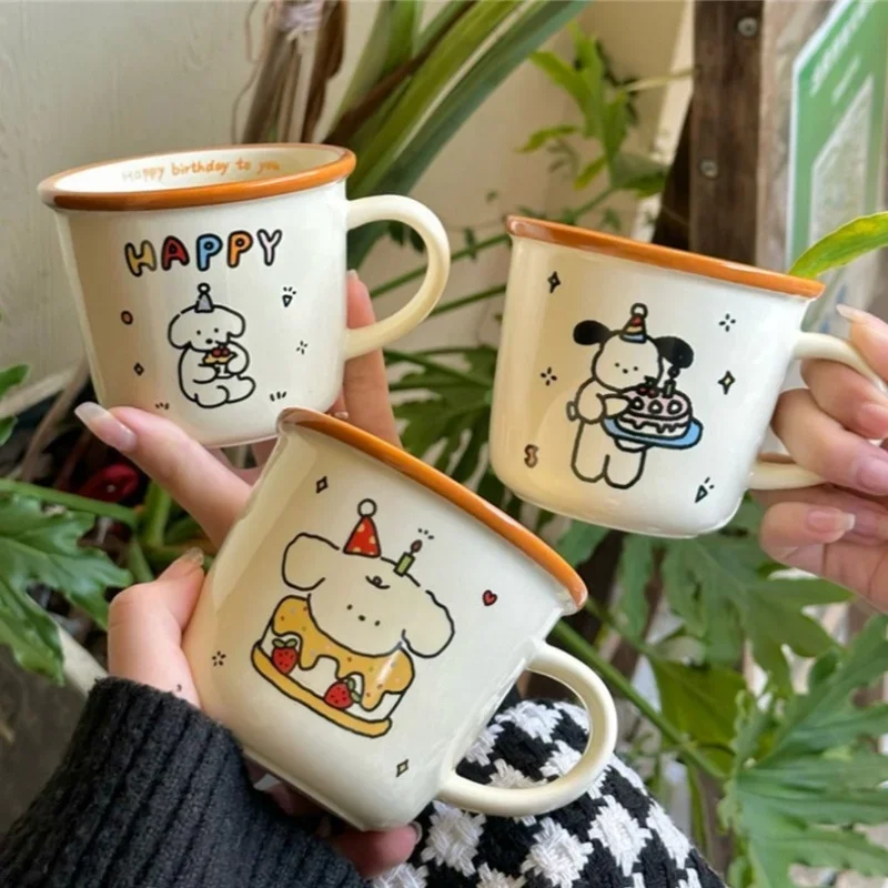 Для 1 шт. Ins милый счастливый медведь керамическая кружка Kawaii White Puppy мультяшная кофейная кружка модная винтажная чашка для послеобеденного чая пара Gif
Для 1 шт. Ins милый счастливый медведь керамическая кружка Kawaii White Puppy мультяшная кофейная кружка модная винтажная чашка для послеобеденного чая пара Gif