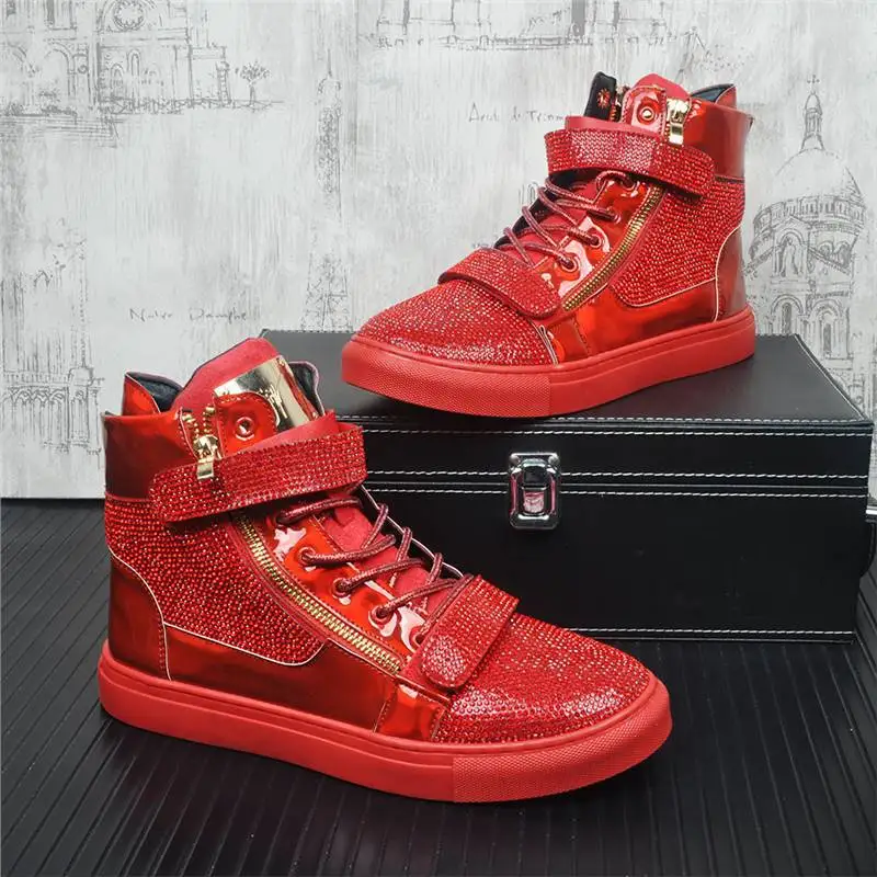 Bling Bling Men Rhinestones Sneakers Hook & Loop Lace-up Casual Sports Shoes Shiny Flats Unisex Sneaker Suit for Both Men Women 
Bling Bling Men Rhinestones Sneakers Hook & Loop Lace-up Casual Sports Shoes Shiny Flats Unisex Sneaker Suit for Both Men Women