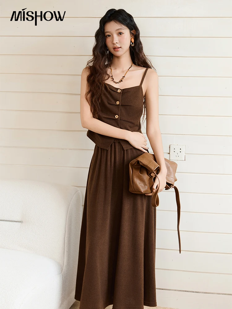 MISHOW Camisole Skirt Suit 2025 Retro Dark Brown Pleated Design Tank Top A-line Skirt Autumn Women's Clothing Set MXE46T1378
MISHOW Camisole Skirt Suit 2025 Retro Dark Brown Pleated Design Tank Top A-line Skirt Autumn Women's Clothing Set MXE46T1378