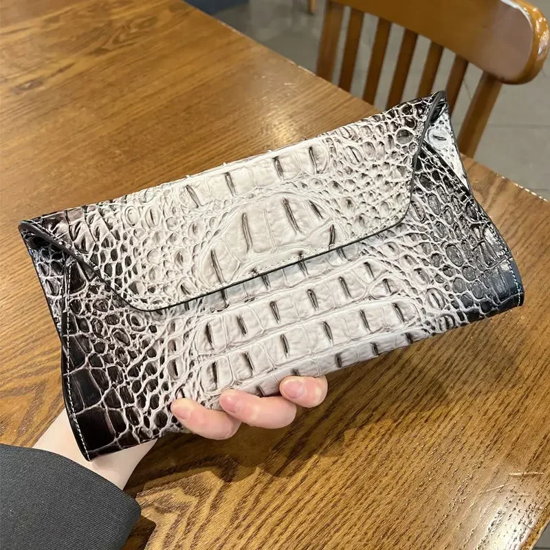 New Fashion Genuine Leather Women Long Wallet Alligator Real Leather Female Luxury Organizer Clutch Girl Lady Gift Cash Purse
New Fashion Genuine Leather Women Long Wallet Alligator Real Leather Female Luxury Organizer Clutch Girl Lady Gift Cash Purse