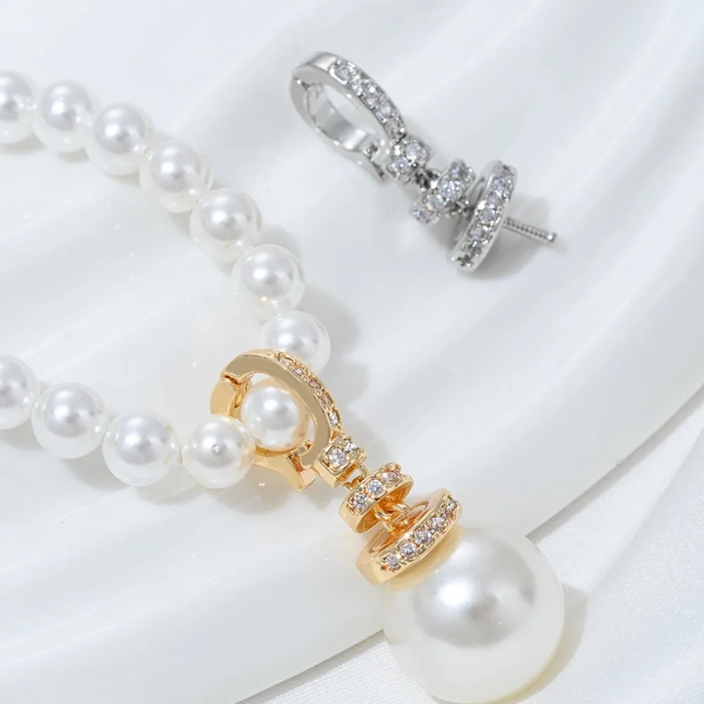 Copper Clasps 14K Gold Color Zircon Three-layer Rocking Multi-purpose Empty Pendant Buckle Handmade DIY Jewelry Accessories
Copper Clasps 14K Gold Color Zircon Three-layer Rocking Multi-purpose Empty Pendant Buckle Handmade DIY Jewelry Accessories